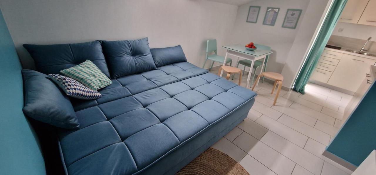 Apartmani ElaDora Biograd Na Moru Exterior foto