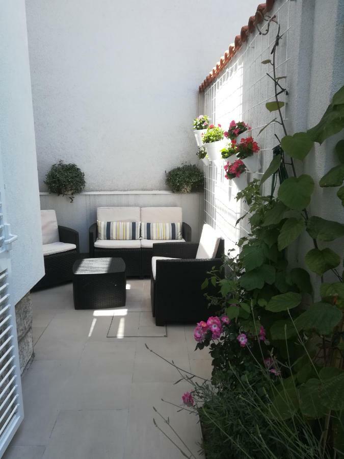 Apartmani ElaDora Biograd Na Moru Exterior foto